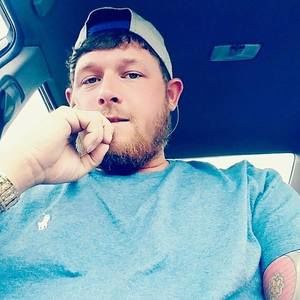 Meet your Posher, Travis